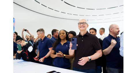 У Apple теперь 2,35 миллиарда активных пользователей